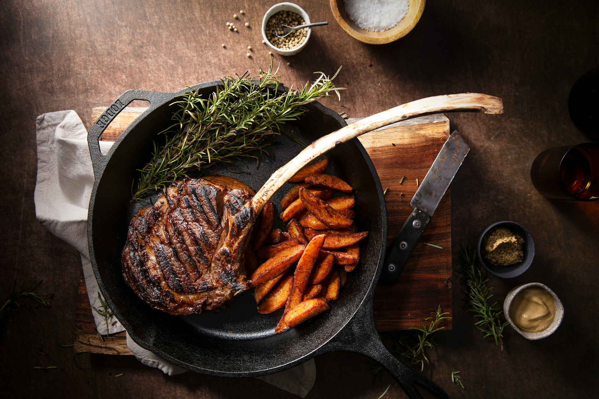tomahawk steak